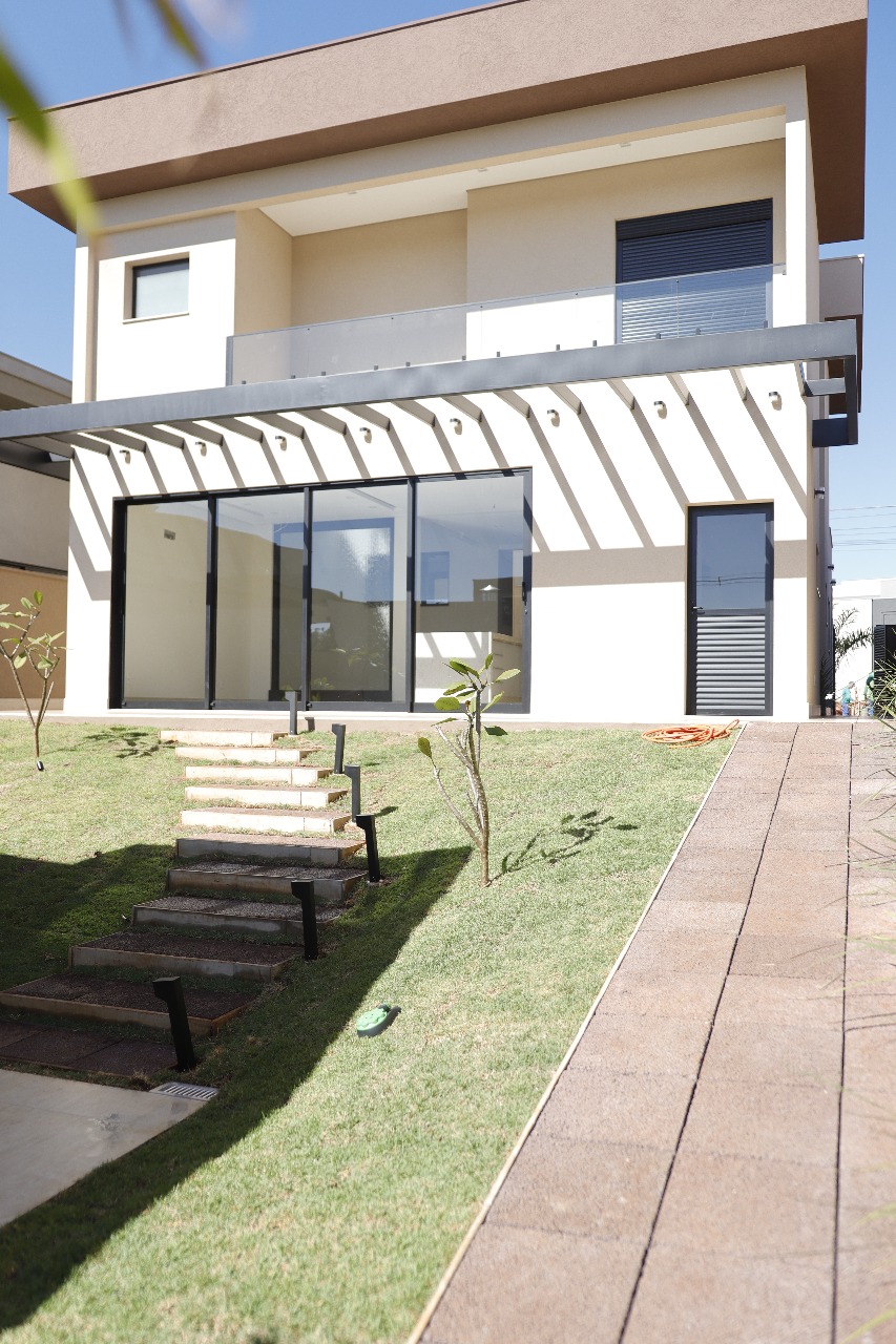 WhatsApp Image 2025-09-12 at 09.02.09 (3)