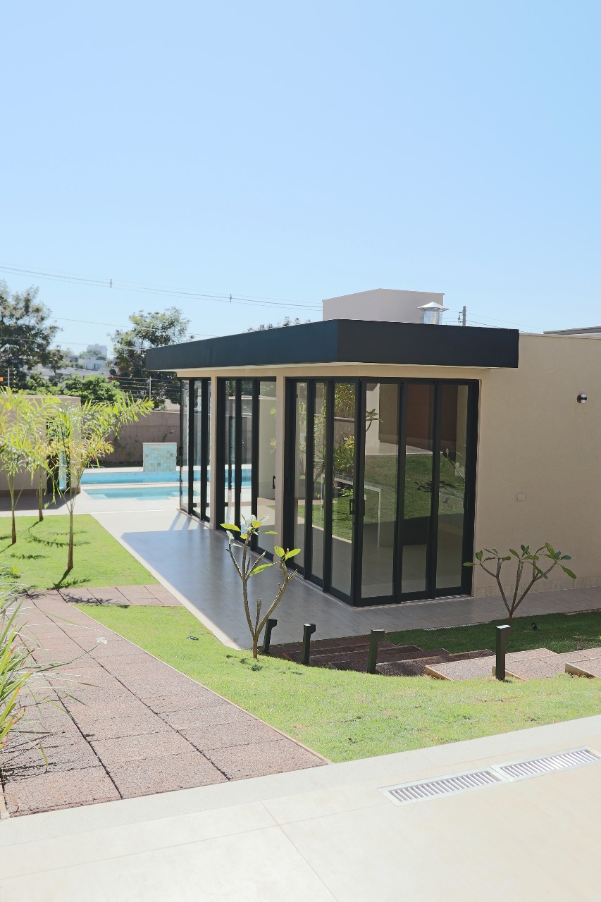 WhatsApp Image 2025-09-12 at 09.02.27 (1)